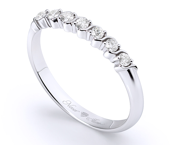 Ring AA329